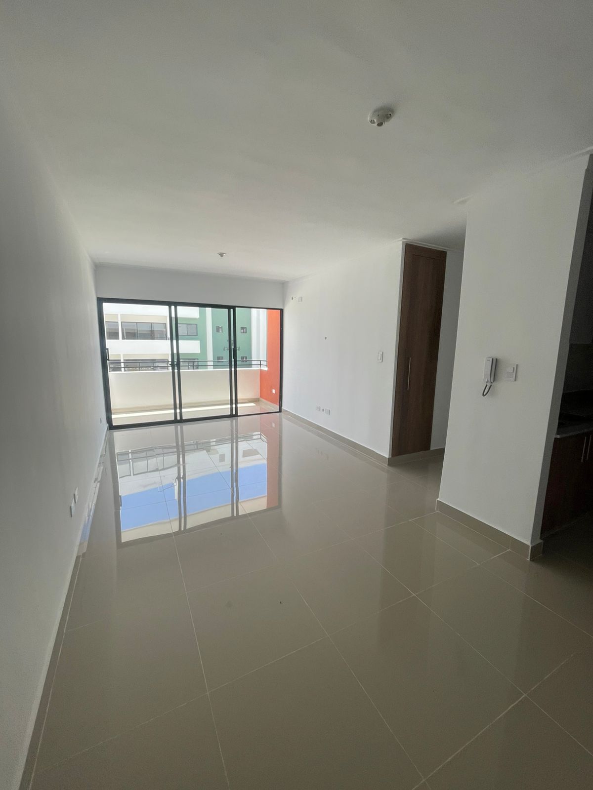 apartamentos - ALQUILER APART. 2do NIVEL 3 HABIT 2 parq. 1541 4