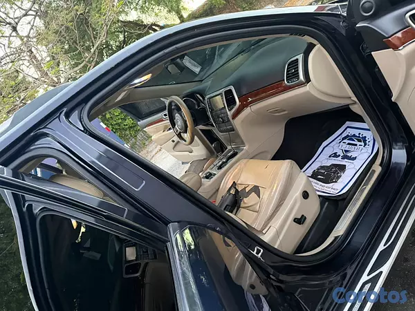 jeepetas y camionetas - Vendo Jeep Grand Cherokee 6