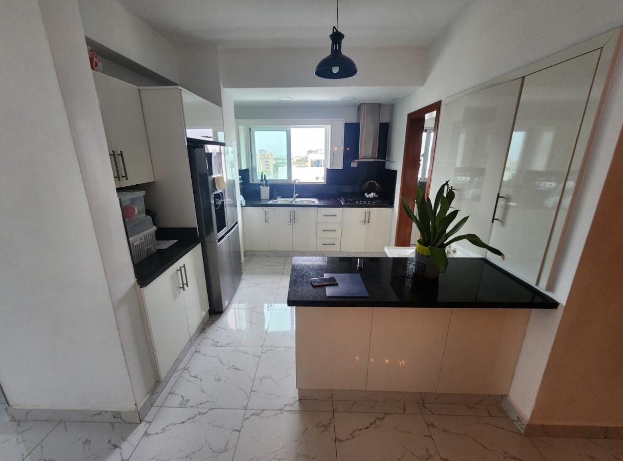 apartamentos -  APARTAMENTO EN TORRE 7mo Piso ALMA ROSA 1 6