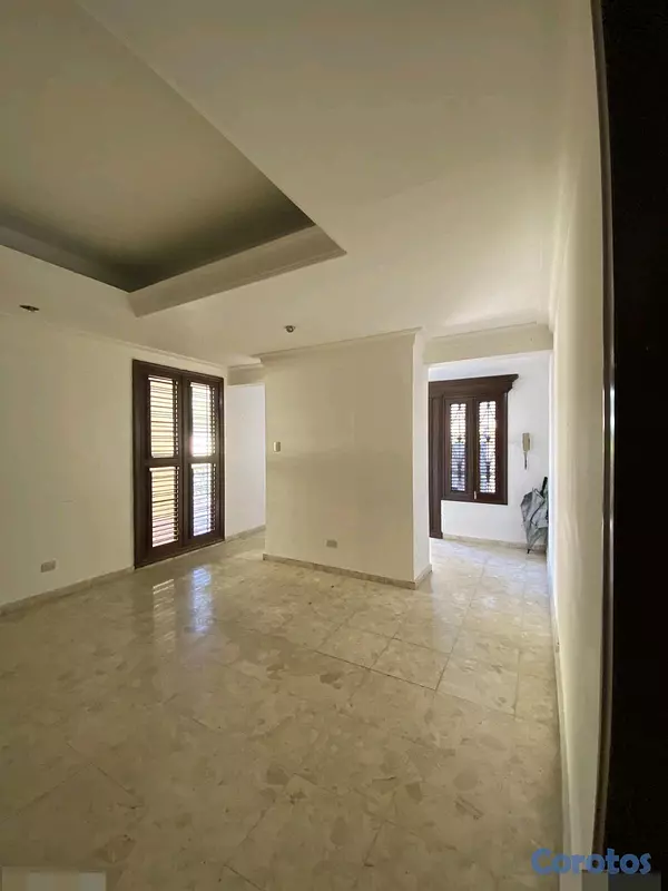casas - Alquilo Casa amplia en La Castellana  5