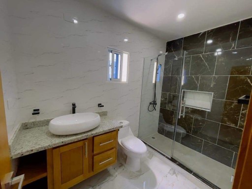 casas - Moderna casa  comunidad cerrada a 3 minutos de playa dorada ideal para invertir  3