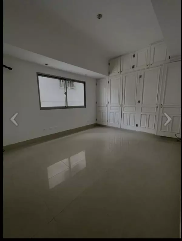 apartamentos - Se vende apartamento en Bella Vista dos niveles 9