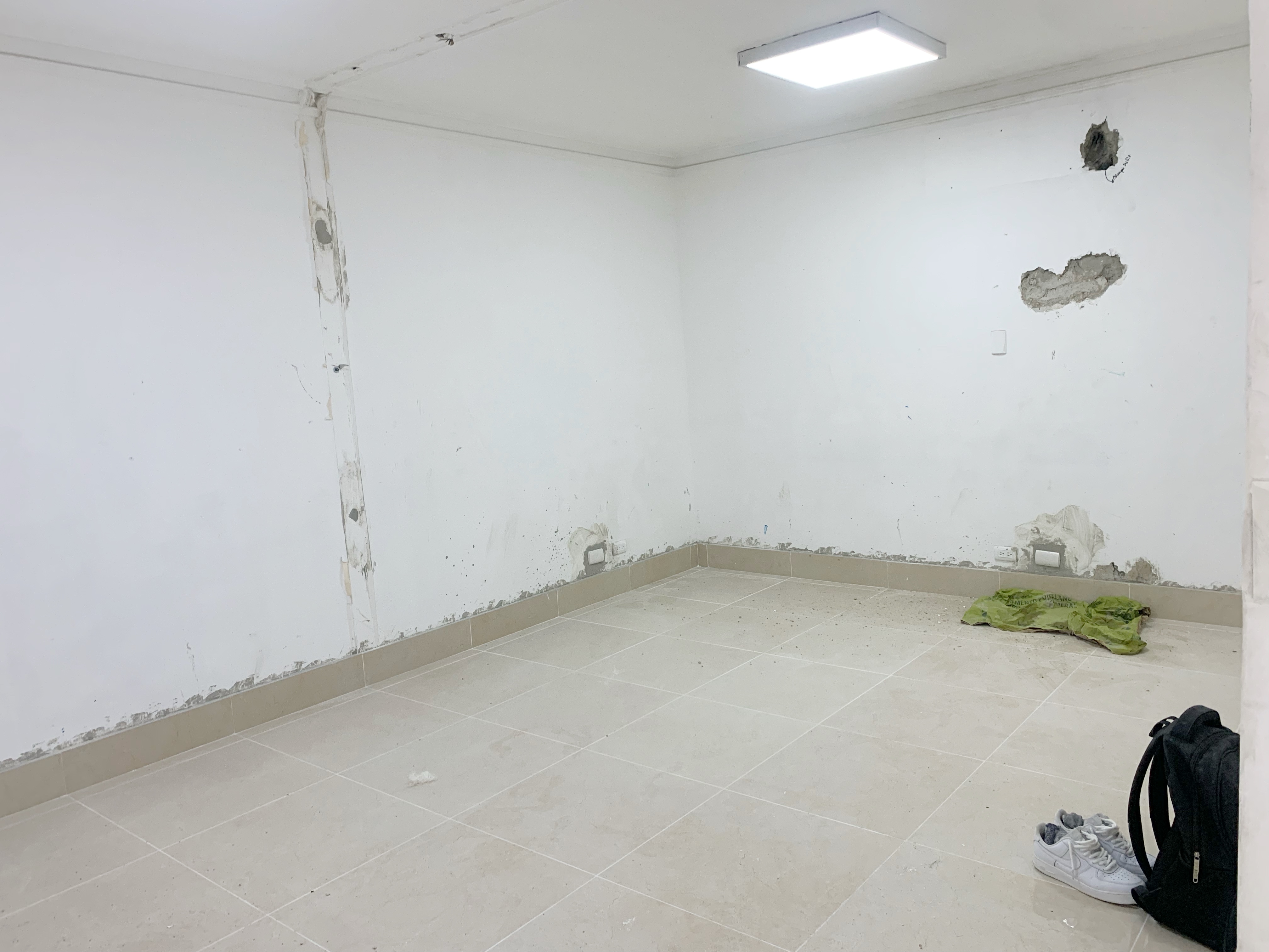 oficinas y locales comerciales - Local en primer nivel  3