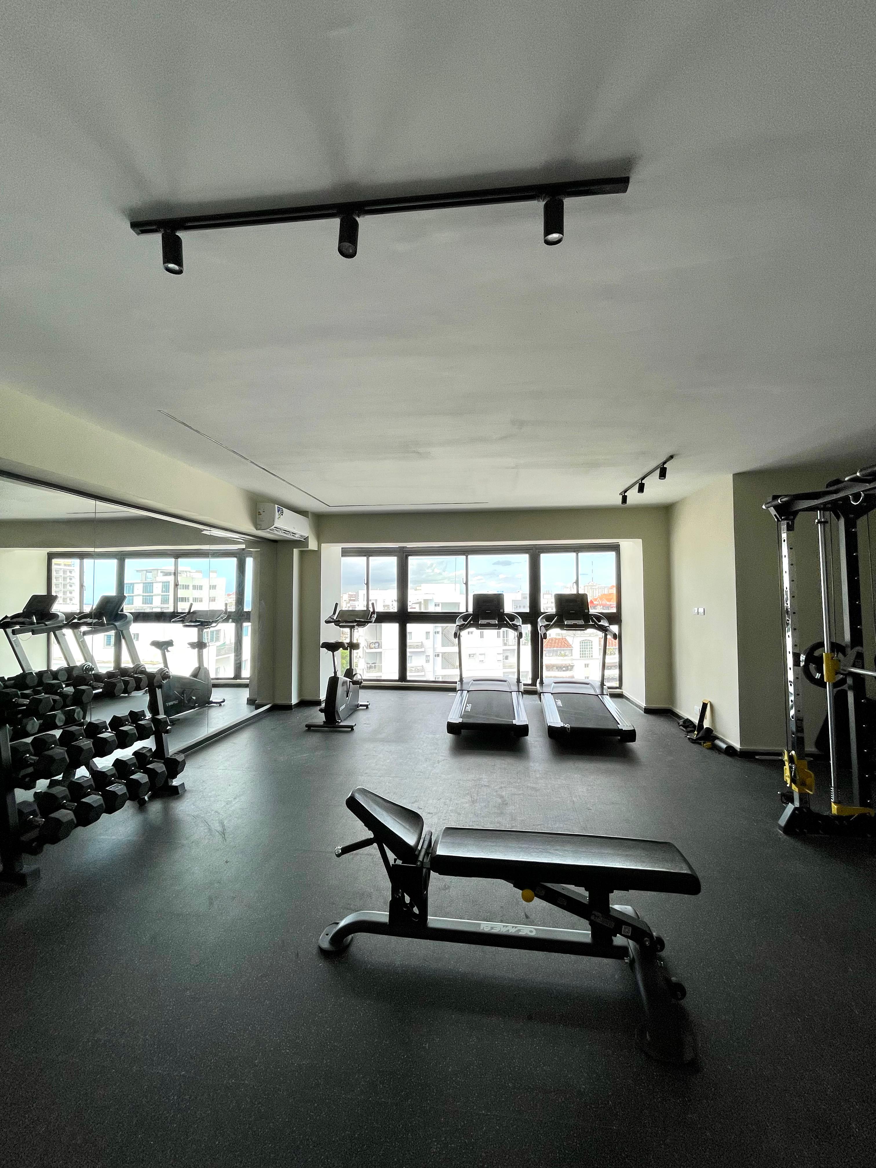 apartamentos - Rento apartamento con la línea blanca en Evaristo Morales  6