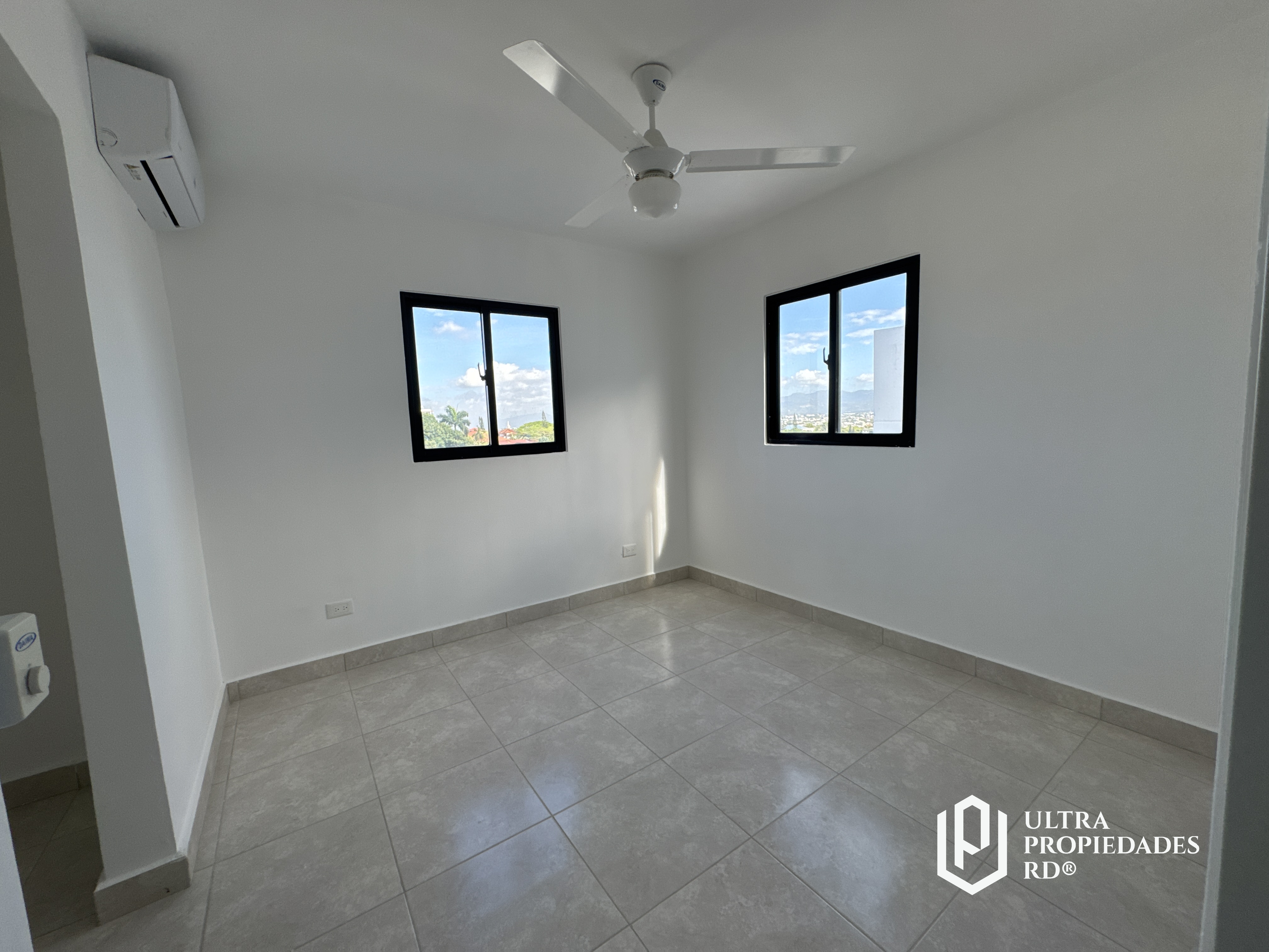 apartamentos -   PENTHOUSE EN VENTA - SANTIAGO DE LOS CABALLEROS. 5