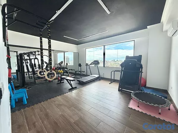 apartamentos - vendo en el millón tres habitaciones con baño balcón dos parqueos paralelos serv 17