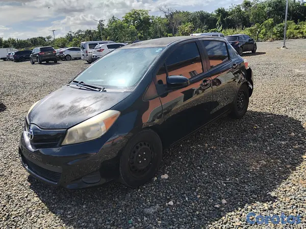 carros - TOYOTA YARIS 5