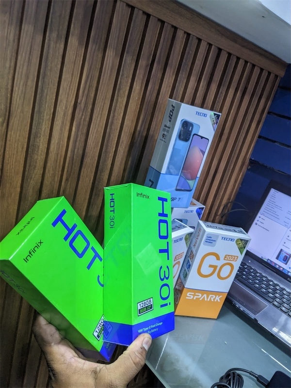 celulares y tabletas - Tecno spack 0