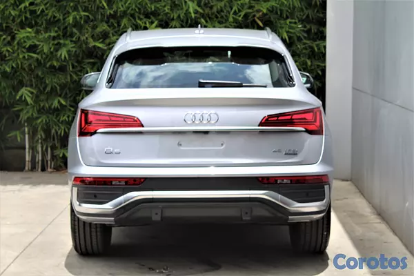 jeepetas y camionetas - Audi Q5 S-Line Sportback 5