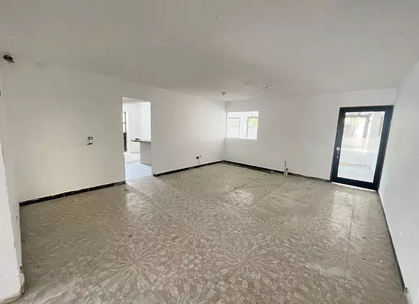 casas - Venta propiedad comercial en el millon 3