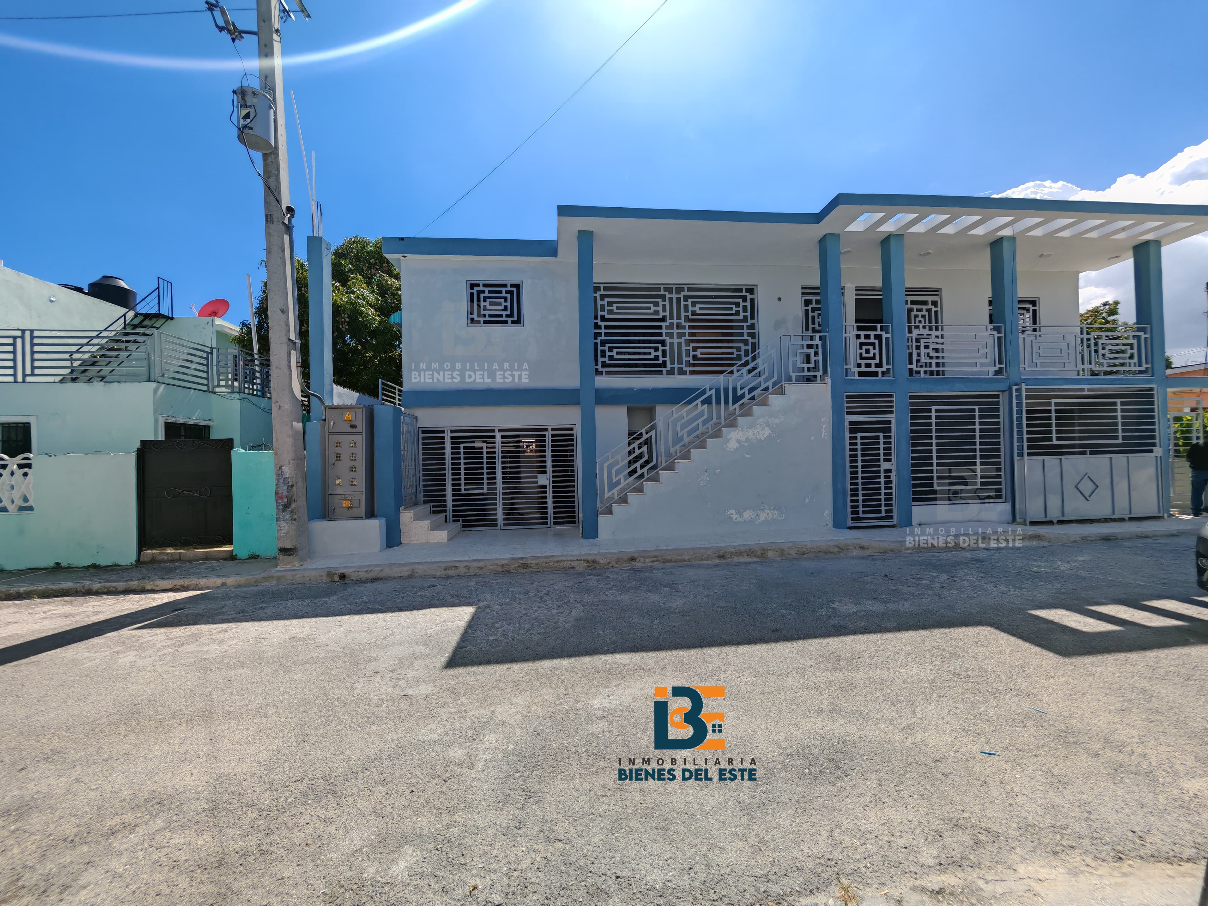 apartamentos - SE RENTA Apartamento por el Complejo Deportivo. 0
