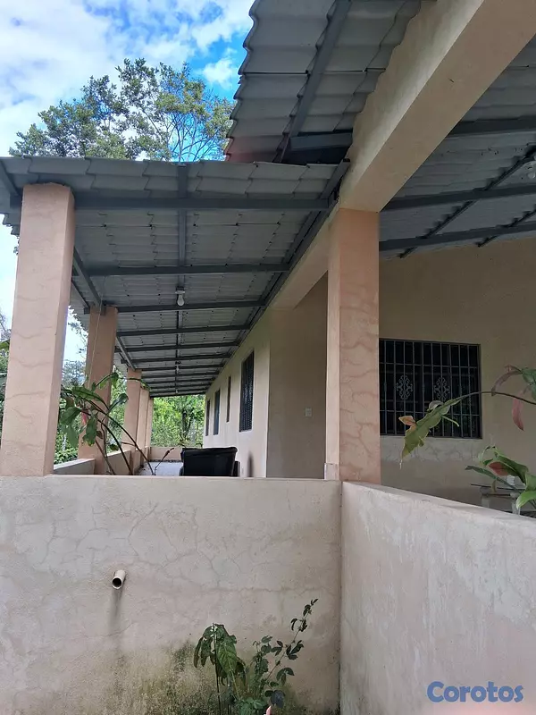 casas - casa con 4 tareas de terrenos,deslindada 6