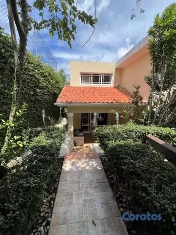 casas - Casa de dos niveles en Cuesta Hermosa III 15