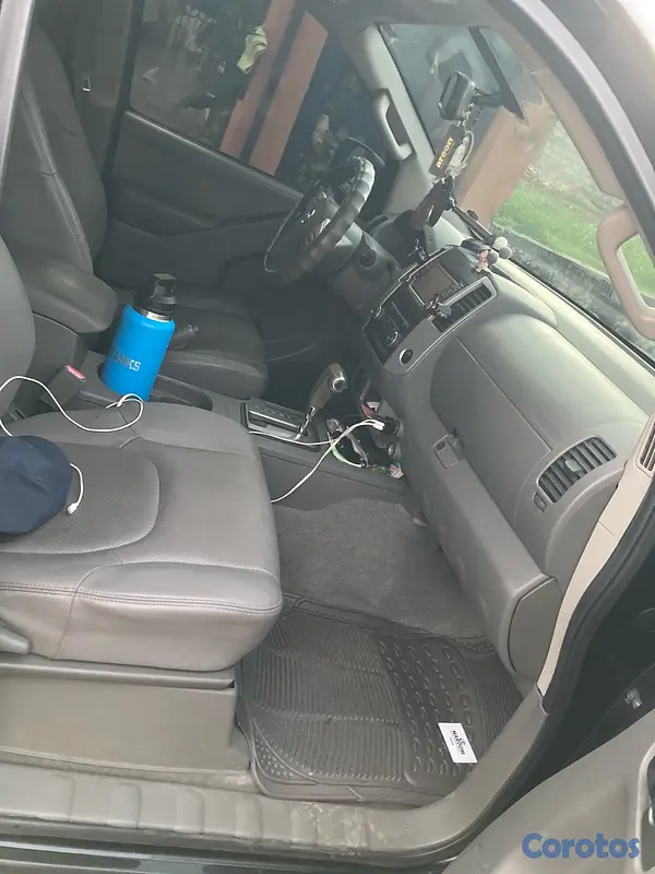 jeepetas y camionetas - Nissan Frontier SV 6