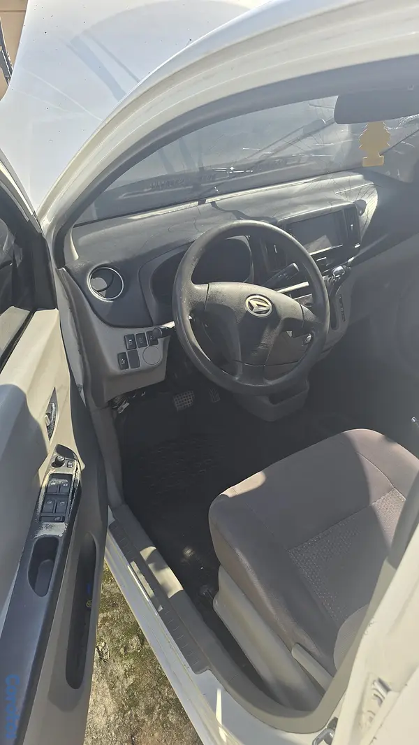 carros - Daihatsu mira 2015  5