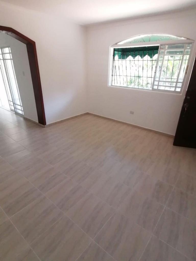 apartamentos - Se vende apartamento en Alma Rosa II 4