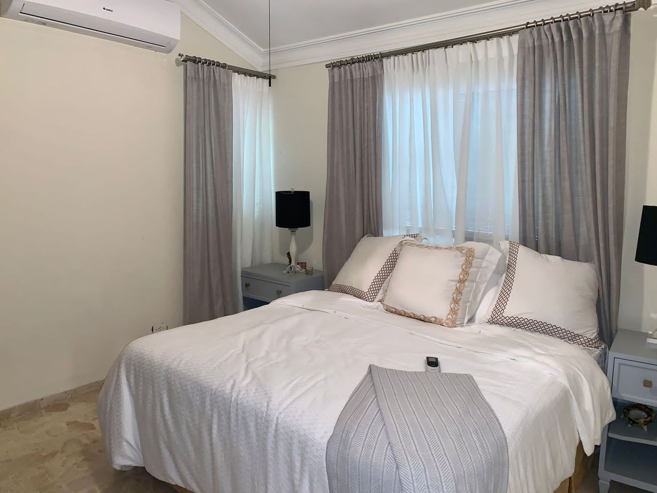 apartamentos - Venta de casa en Los Ríos de 4 habitaciones 6