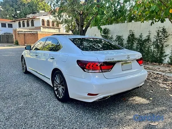 carros - LEXUS LS 460 10