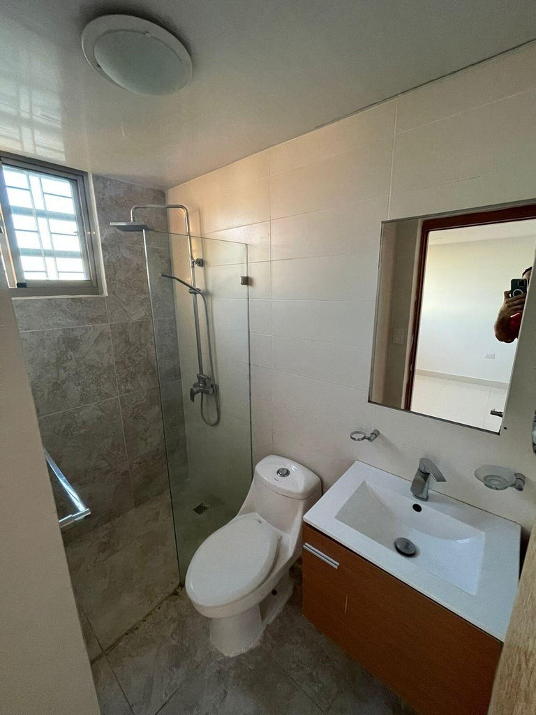 apartamentos - Venta de Hermoso Apartamento para inversión en excelente zona de Julieta Morales 4
