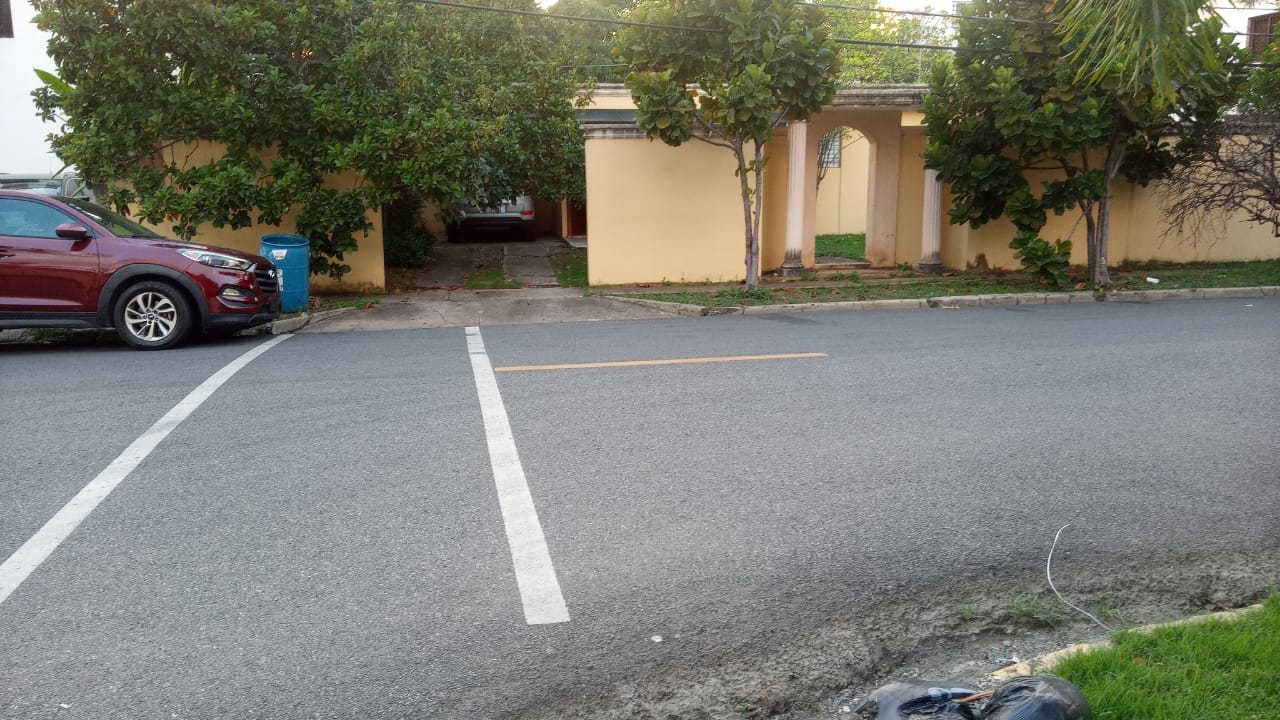 casas - Vendo casa en el Sector  Los Prados📍 ✨Ideal para  0