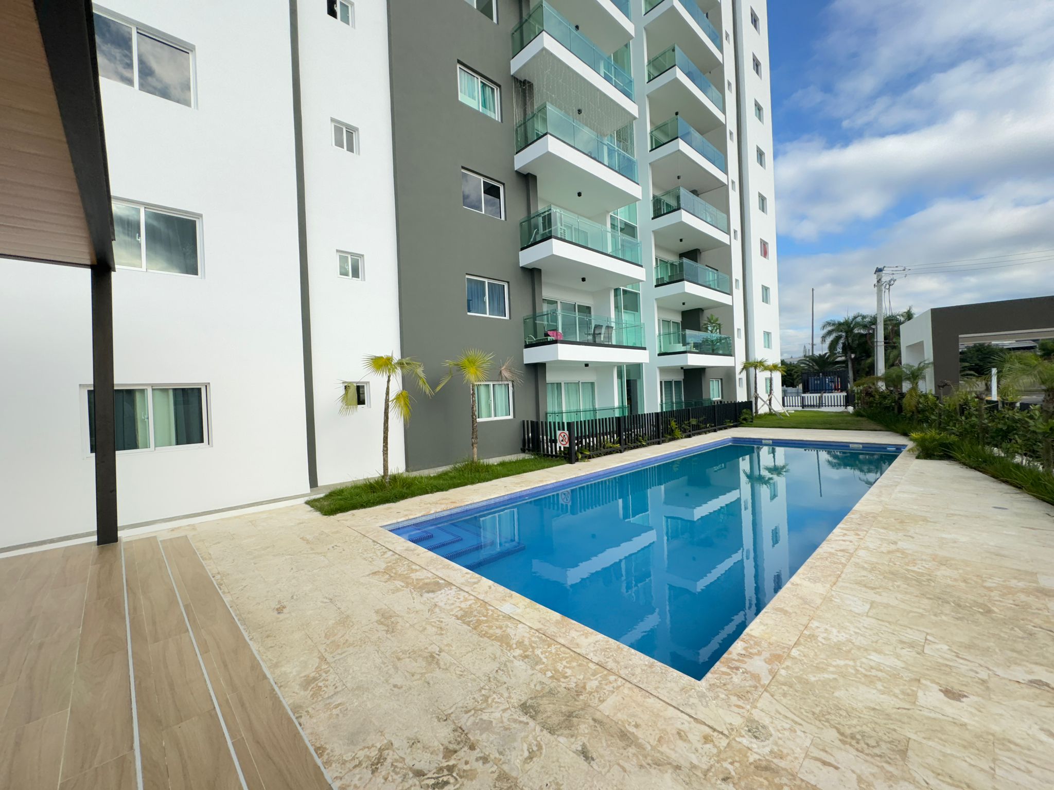 apartamentos - APARTAMENTO EN VENTA AV. HISPANOAMERICANA  1