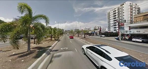 solares y terrenos - En venta solar en la avenida 27 de febrero Distrito Nacional con 1250mts 4