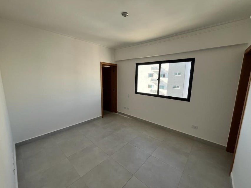apartamentos - Apartamento a estrenar en alquiler #24-1153 piso 8, amplio, con balcón, ascensor 4