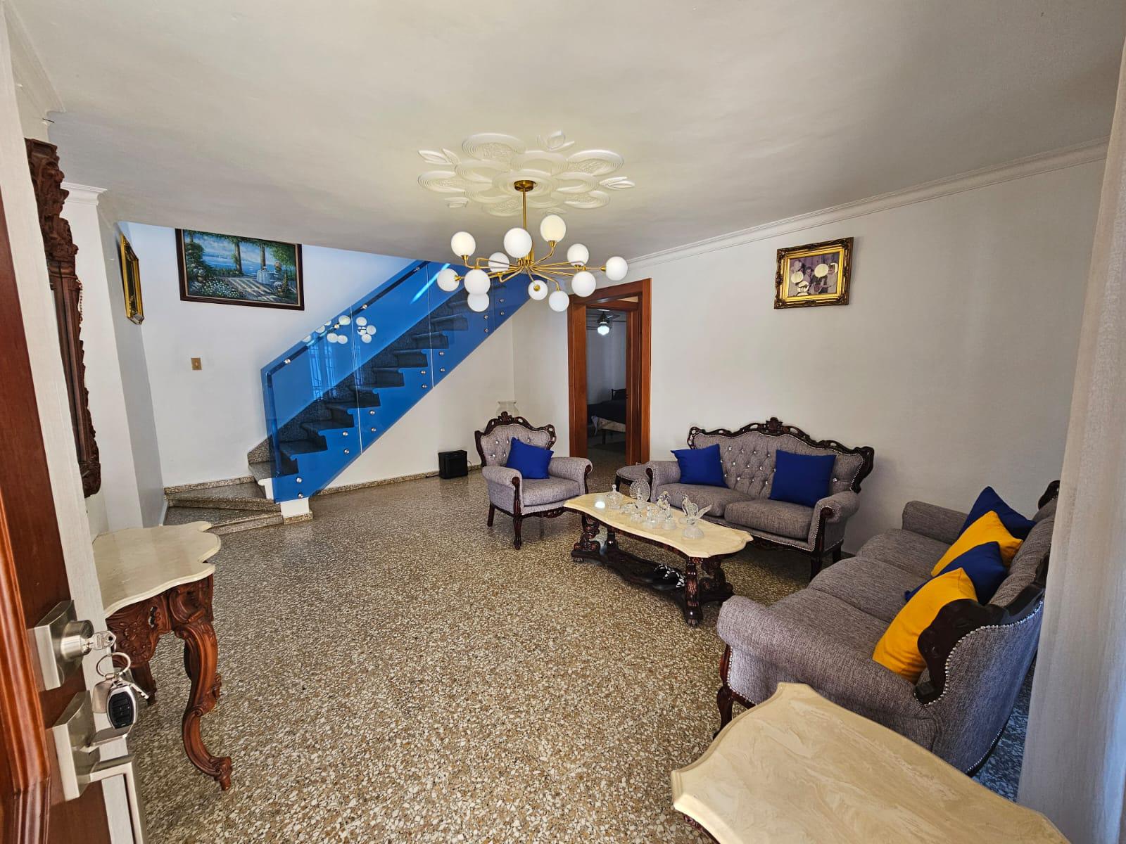 casas - Casa en Venta en San Francisco de Macorís Macoris – Urb. Piantini 8