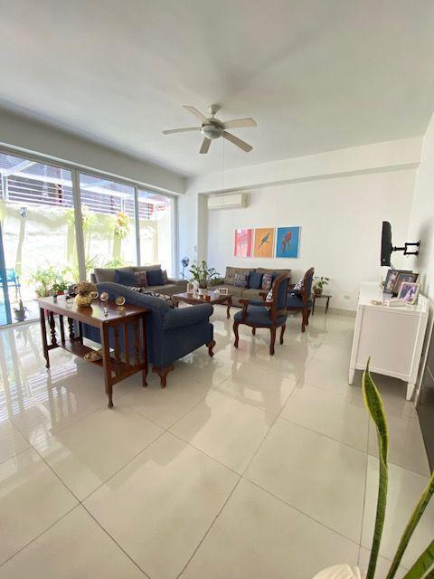 apartamentos - Apartamento en venta en Naco, 2do piso con terraza 9