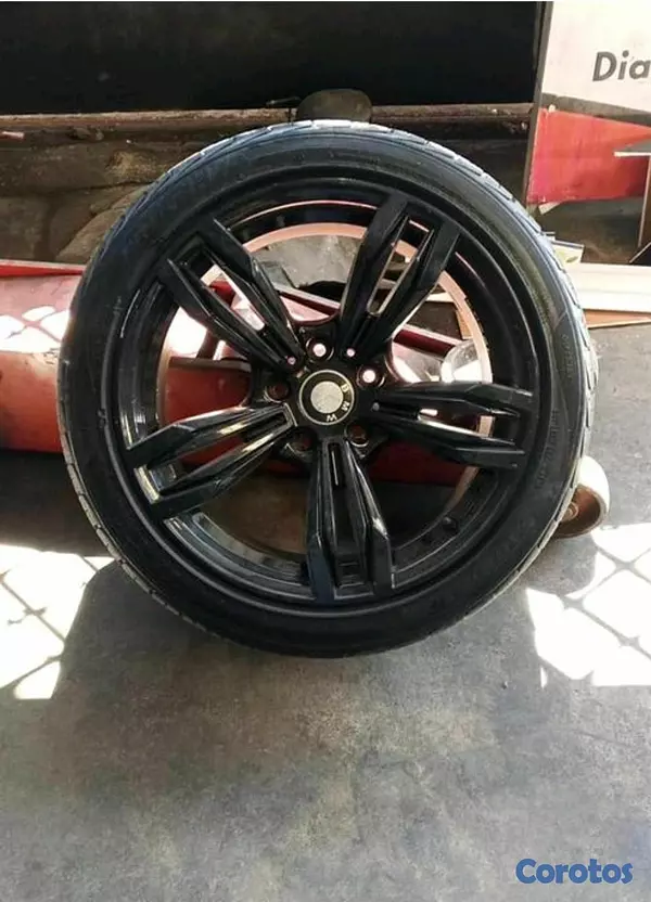 accesorios para vehiculos - Aros 20 usados en M5 2015  2