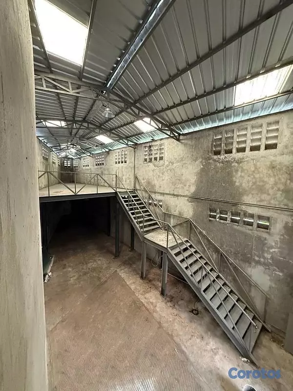 otros inmuebles - Nave en Alquiler San Isidro  3