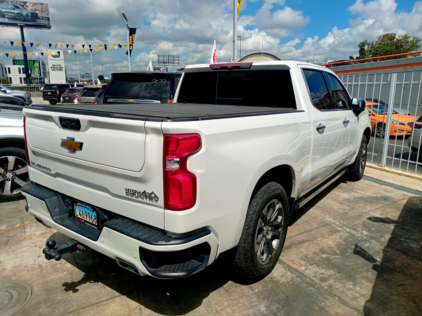 jeepetas y camionetas - Chevrolet Silverado High Country Duramax 2023 7