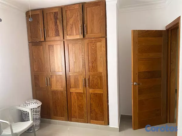 casas - Casa de un nivel amplia, con patio y preparada par 17