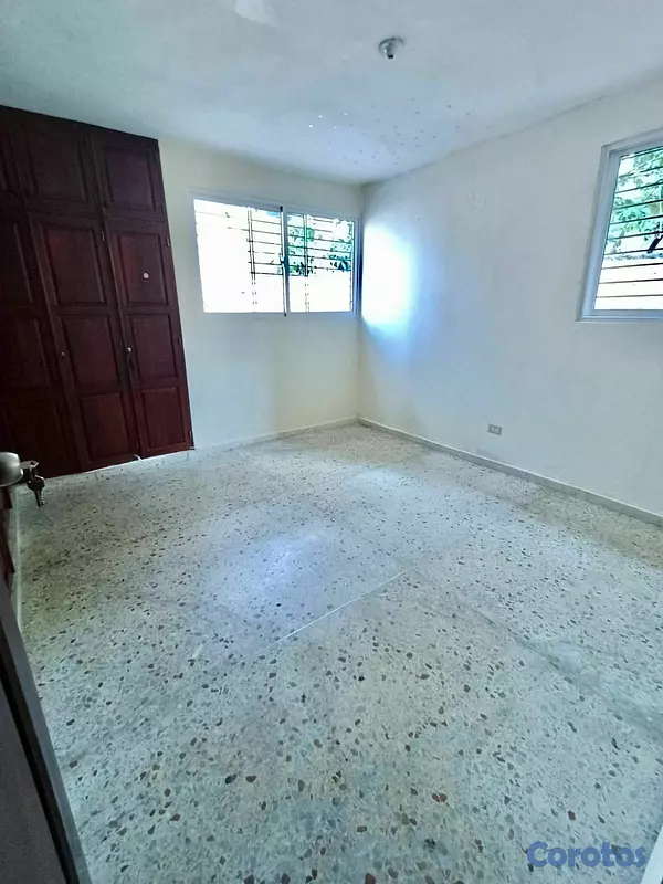 casas - Casa en Venta, Urb. Henriquez, Santiago. 8