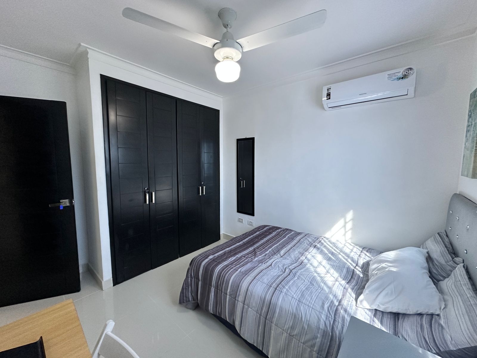 apartamentos - ALQUILO APART. AMUEBLADO EN EL RES. LAS CAYENAS  8