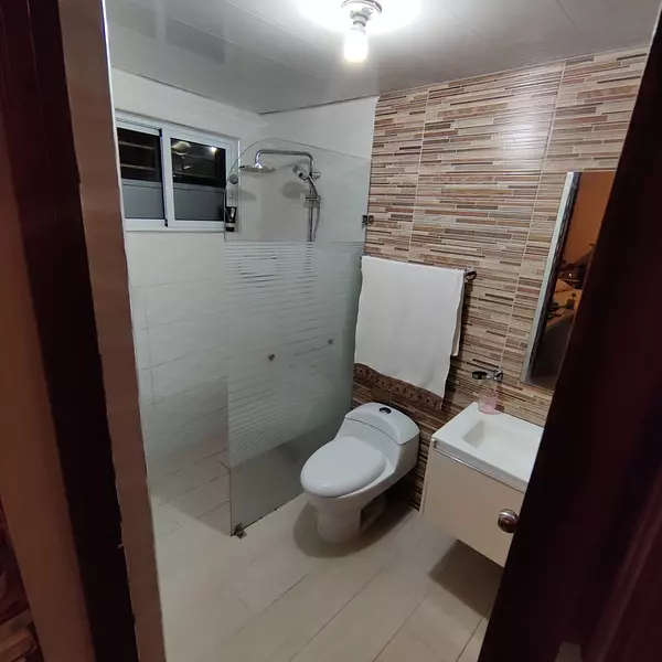 apartamentos - Se vende apartamento en La Julia 8