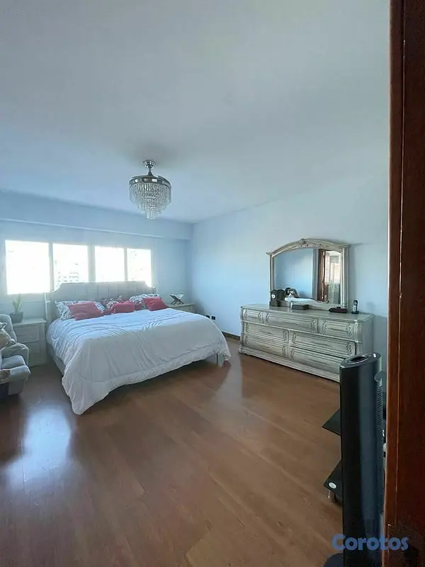 apartamentos - Apartamento tipo penthouse en Naco 4