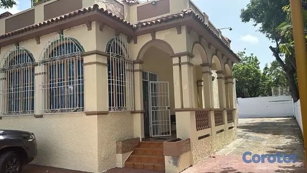 oficinas y locales comerciales - CASA COMERCIAL  2