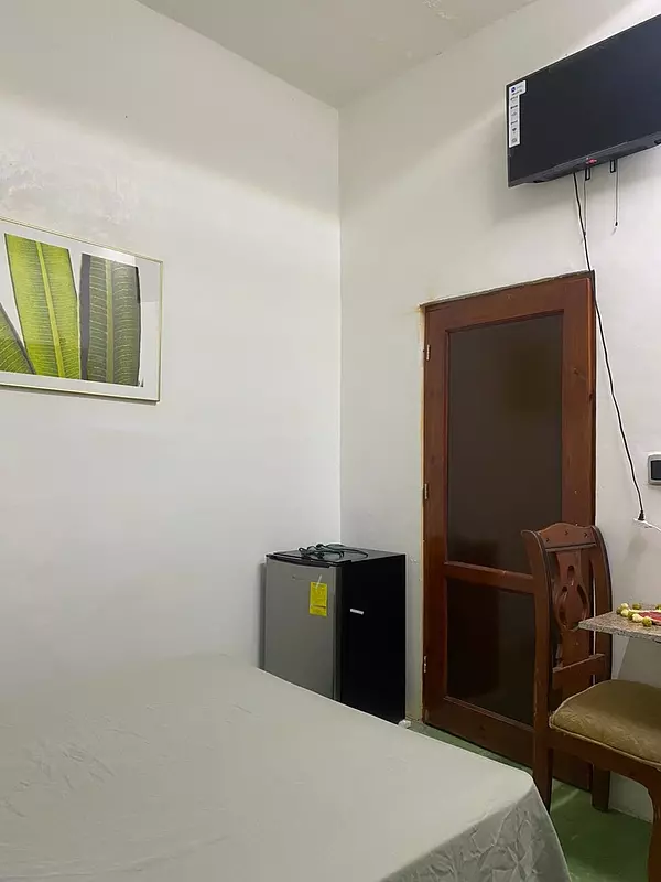 apartamentos - Alquiler Estudio Amueblado con Parqueo, Zona Colonial, Santo Domingo 3