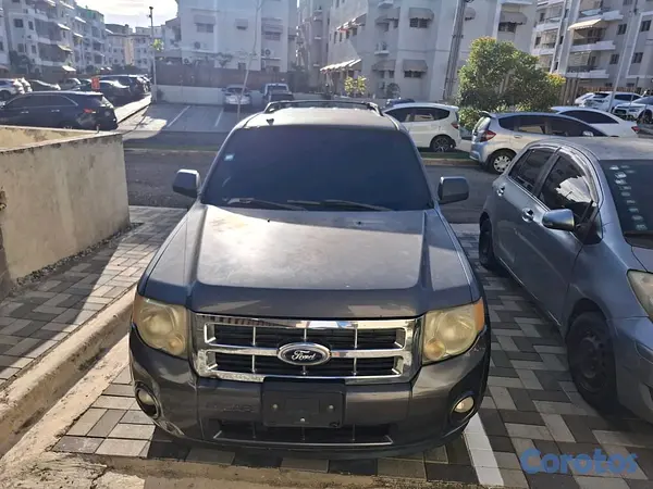 jeepetas y camionetas - Ford escape 2011 en venda,excelente condiciones.  12