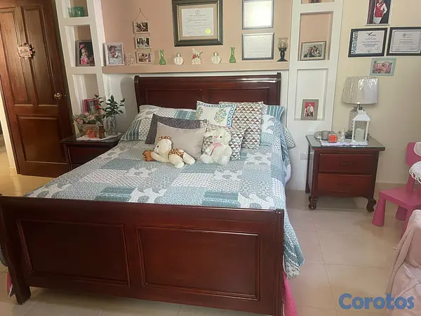 muebles y colchones - Venta de Juego de Aposento en Caoba 3