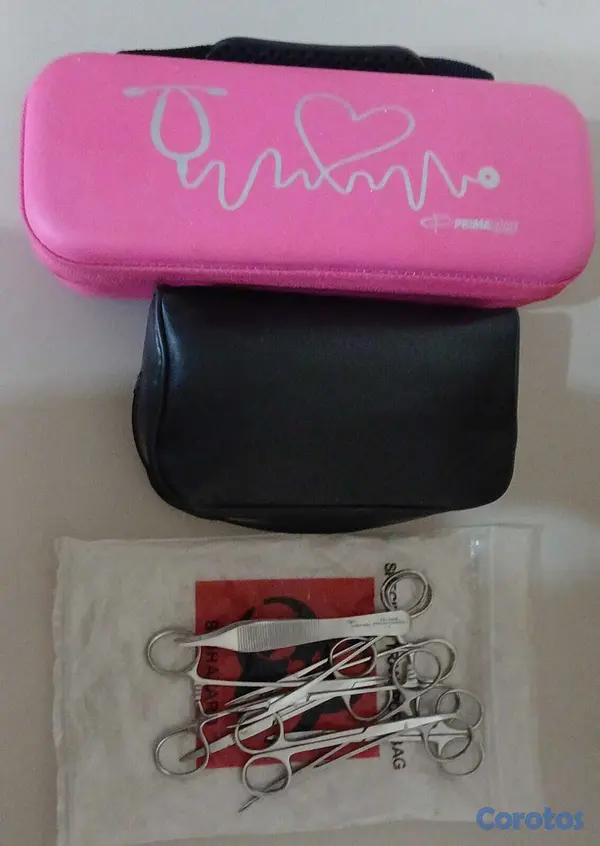 Salud y Equipamiento Médico - Estetoscopio y Tensiómetro 2