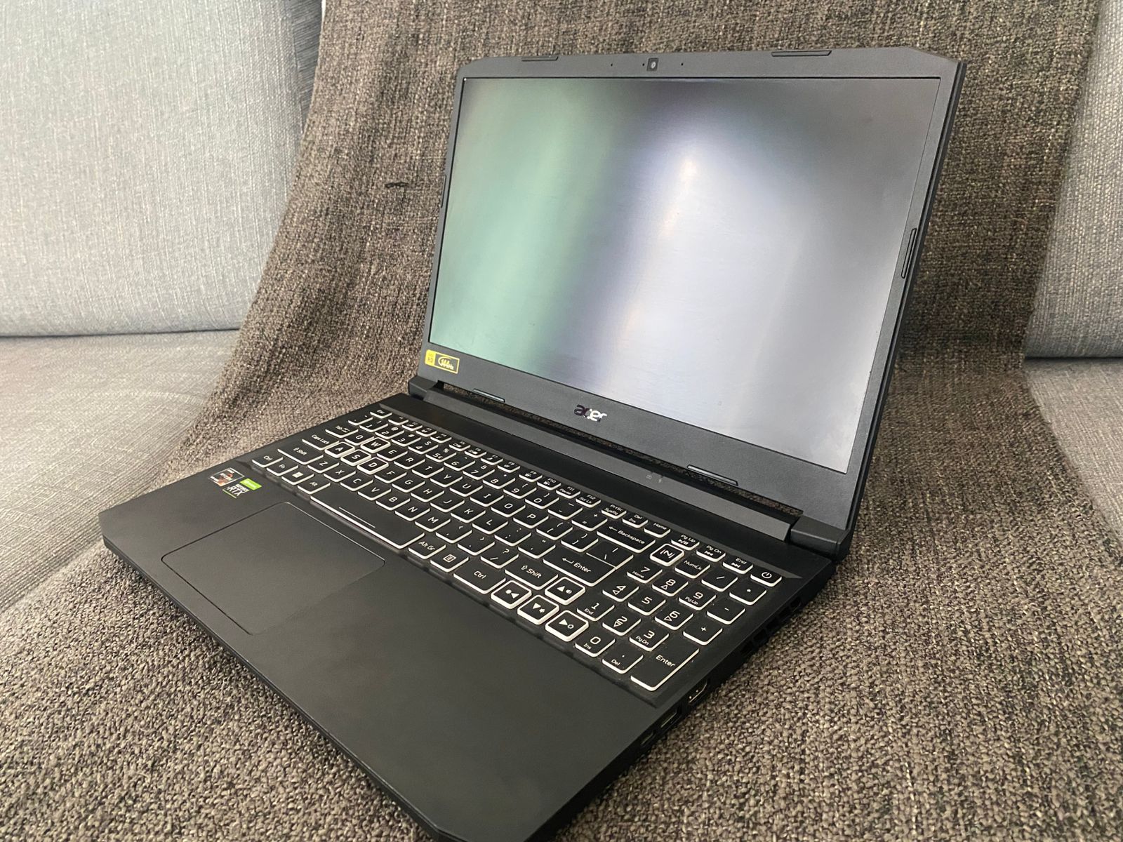 computadoras y laptops - Laptop para juegos, procesador AMD Ryzen 