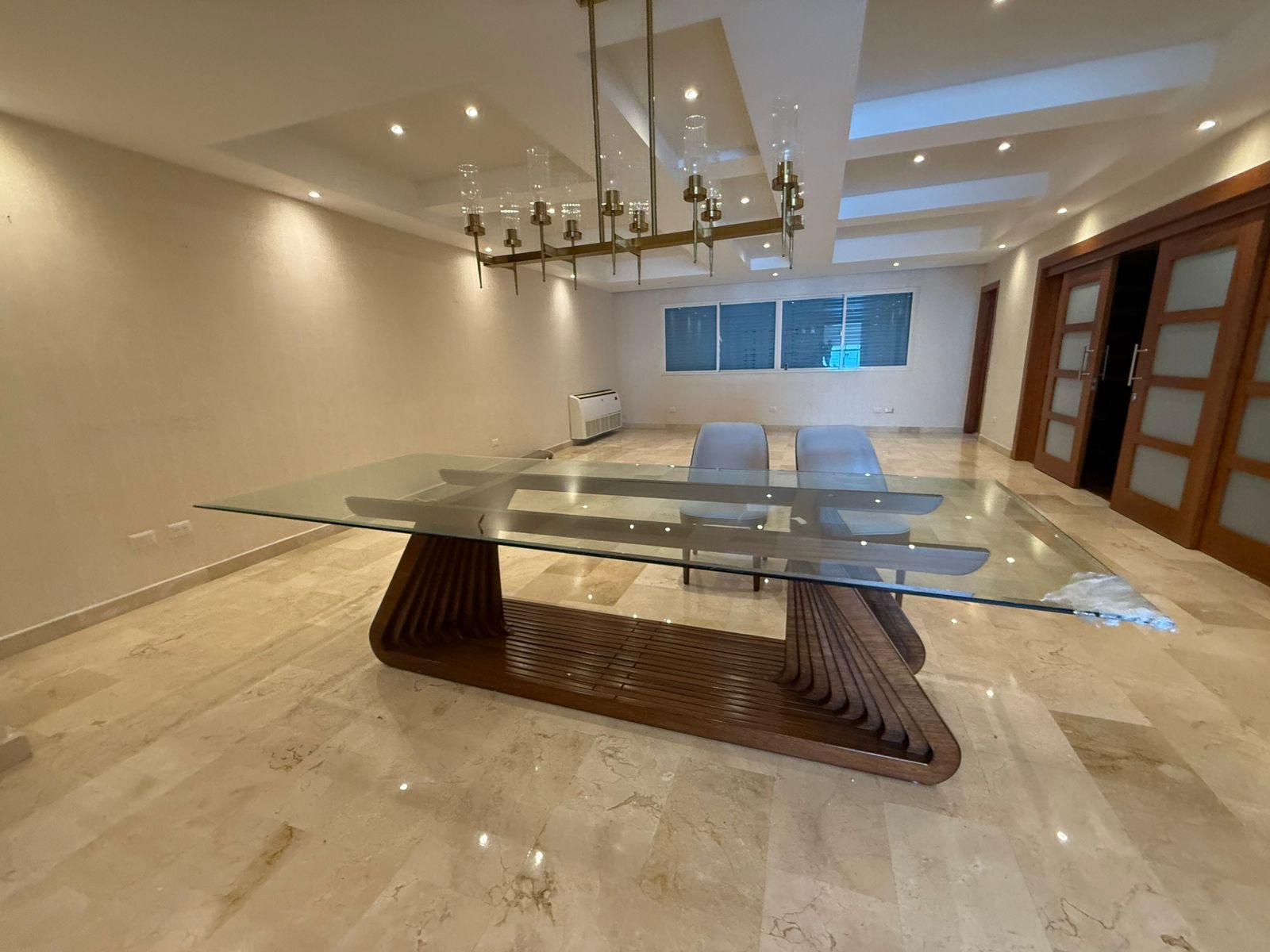 apartamentos - Vendo renacimiento piso 5 tres hab con su baño dos 5