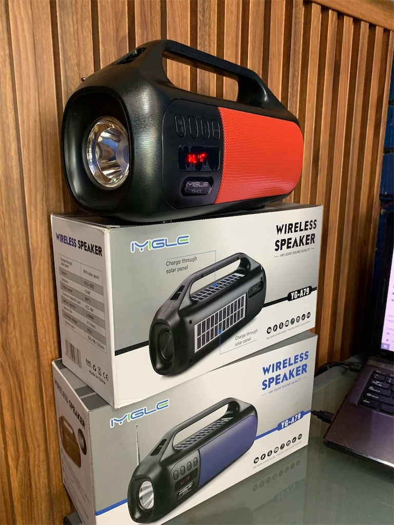 otros electronicos - Linterna 🔦 con radio 📻 recargable  7