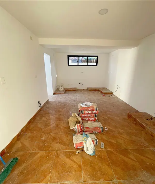 oficinas y locales comerciales - Propiedad comercial en el Millon  5