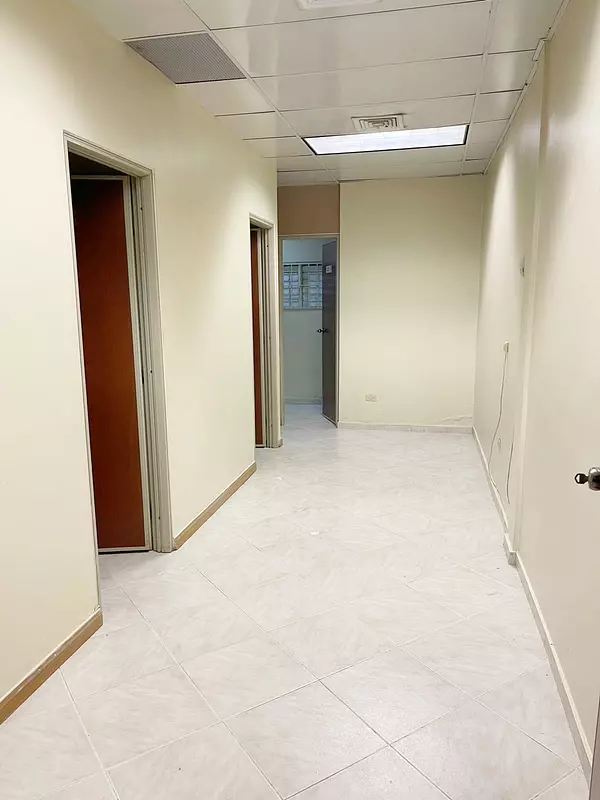 oficinas y locales comerciales - Local para oficinas Renacimiento 3