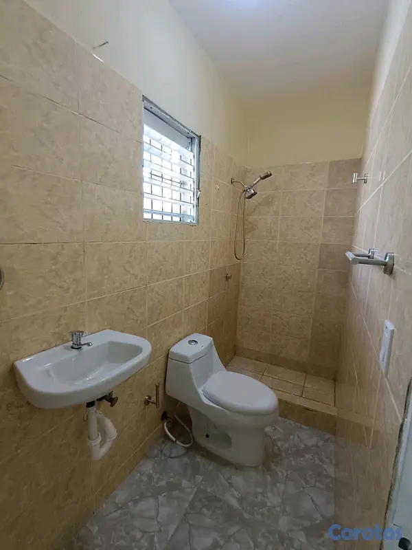 casas - Se vende hermosa casa , en higuey -- Verón - bávaro  11