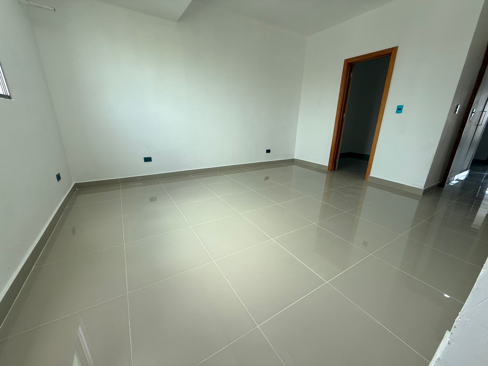 apartamentos - Alquiló  Mirador Sur , piso 4con ascensor 🛗 área  7