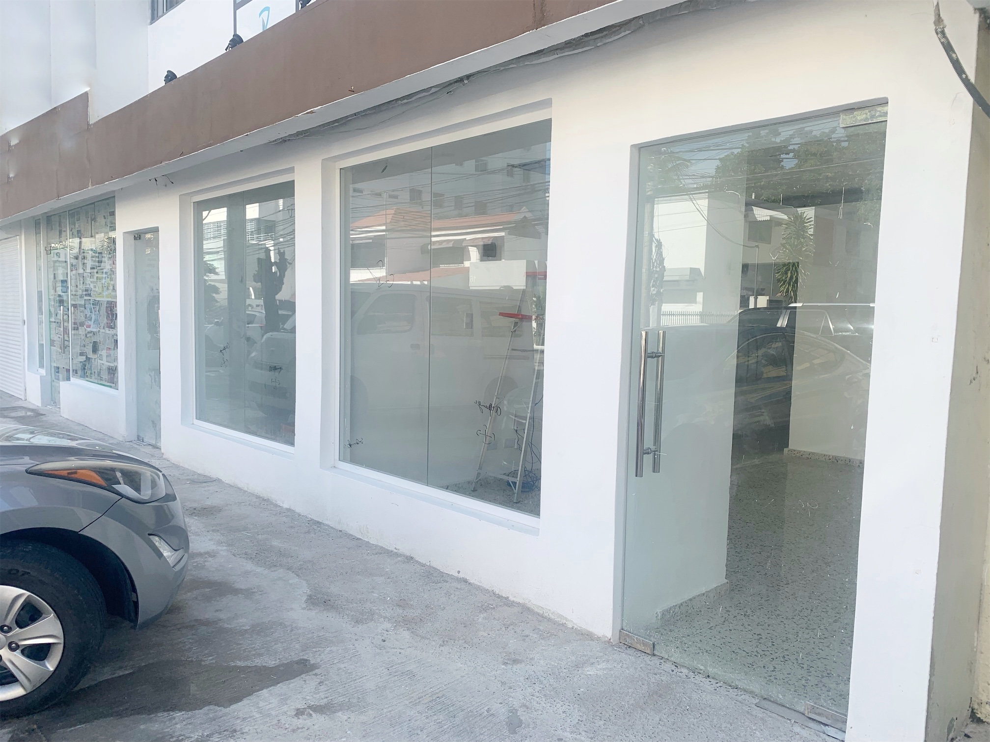 oficinas y locales comerciales - Local comercial en Primer nivel  2